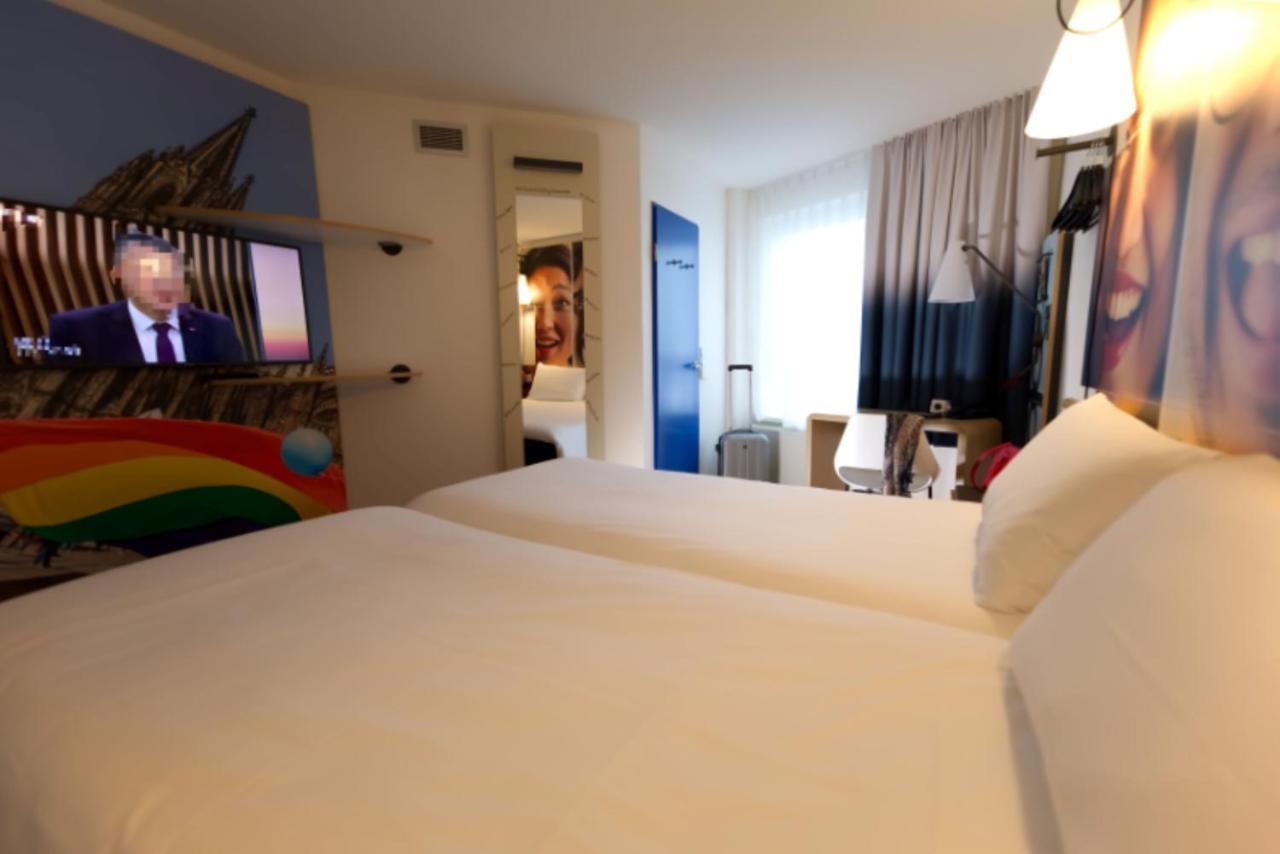 Ibis Koeln Centrum Bagian luar foto