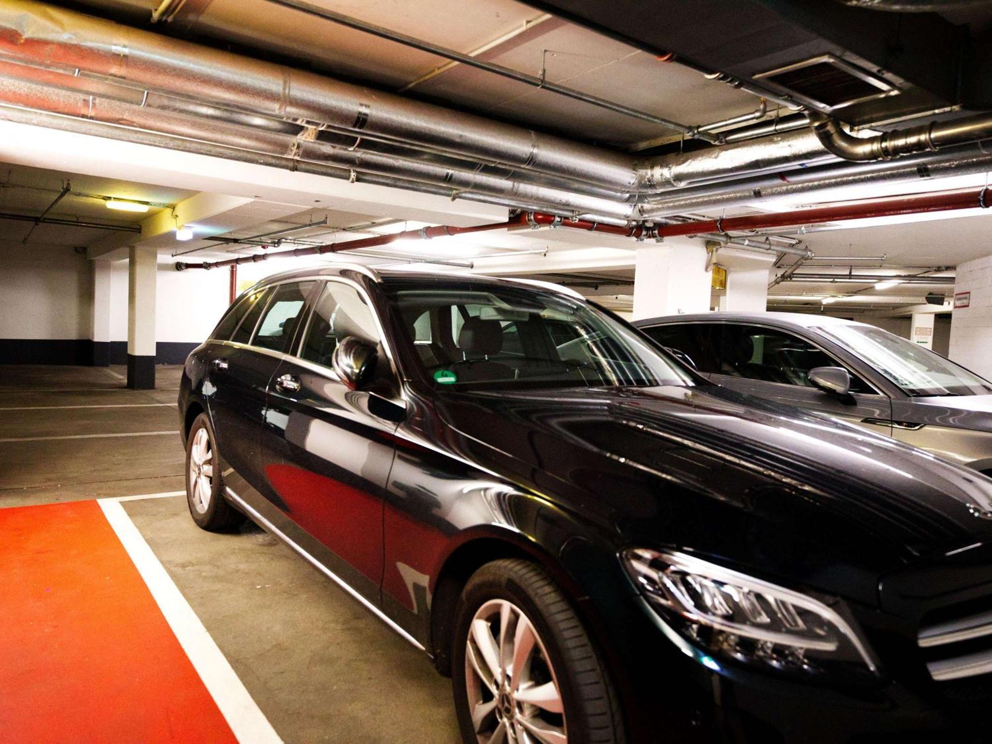Ibis Koeln Centrum Bagian luar foto